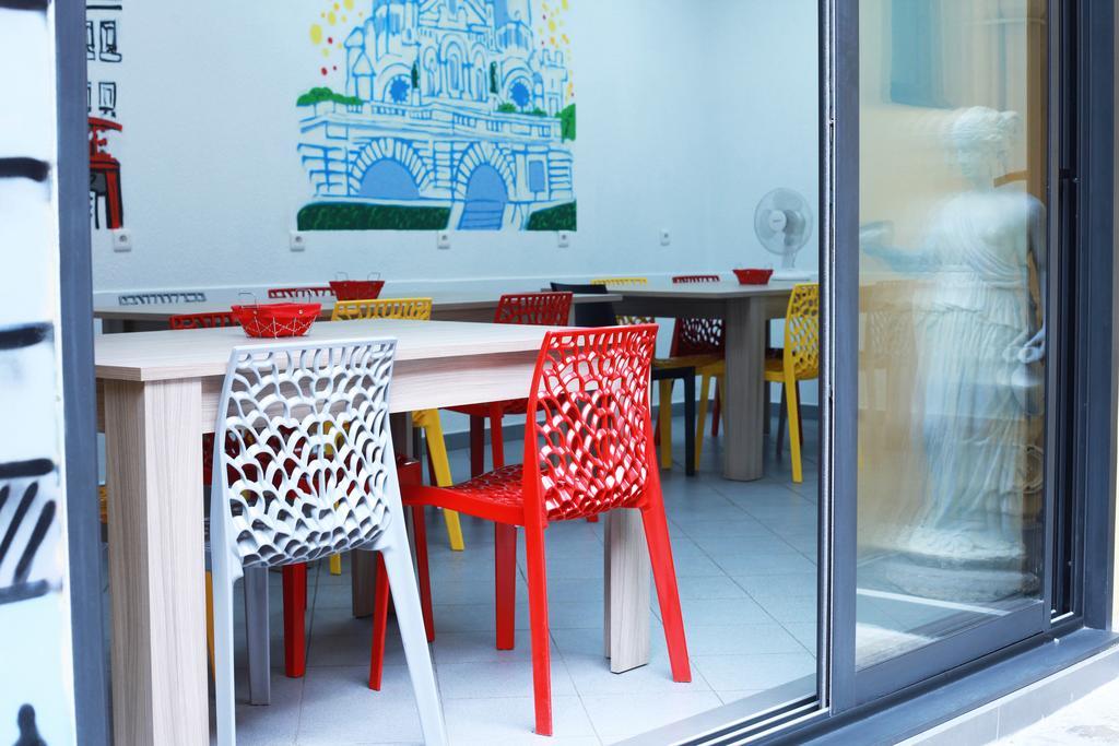Jacobs Inn Hostel パリ エクステリア 写真